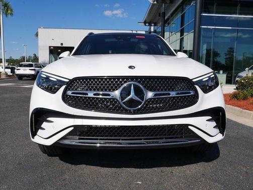2026 Mercedes-Benz GLC 300 4MATIC