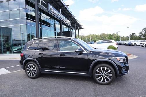Night Black 2022 Mercedes-Benz GLB 250