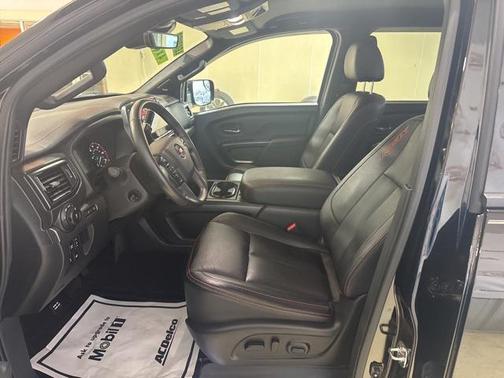 2023 Nissan Titan PRO-4X