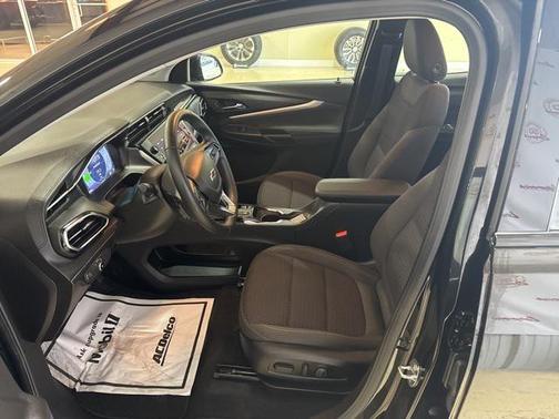 2023 Chevrolet Bolt EUV FWD LT