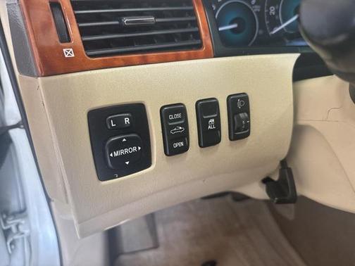 2007 Toyota Camry Solara SLE