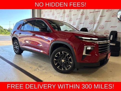 Radiant Red Tintcoat 2026 Chevrolet Traverse LT