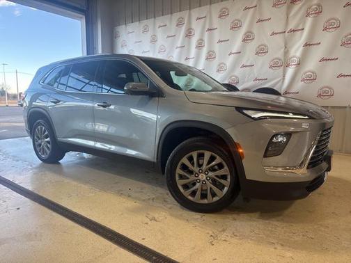 2025 Buick Enclave Preferred FWD