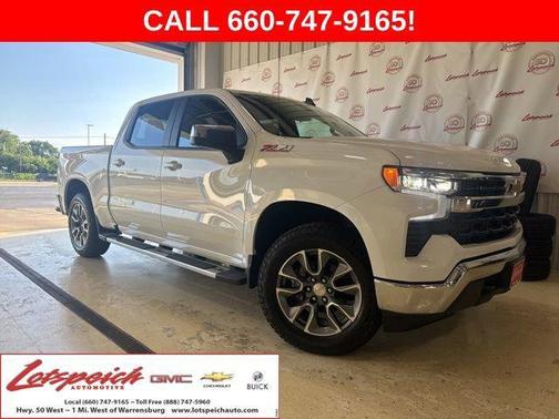Summit White 2026 Chevrolet Silverado 1500 LT