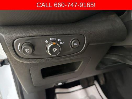 Summit White 2023 Chevrolet Trailblazer RS
