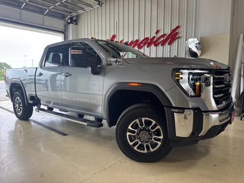 2026 GMC Sierra 2500 SLE
