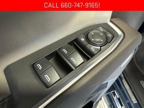 Pacific Blue Metallic 2023 GMC Sierra 1500 SLT