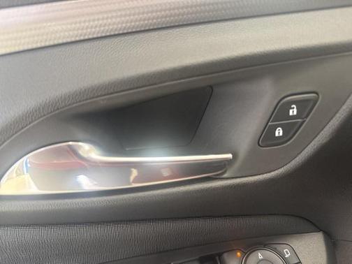 2026 Buick Envista Avenir FWD