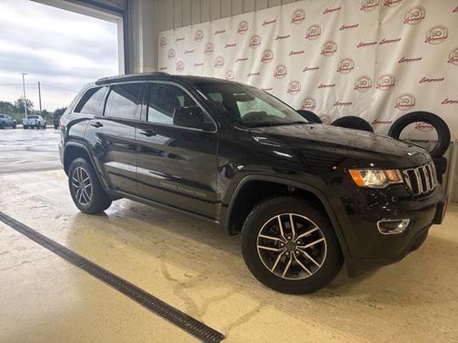2020 Jeep Grand Cherokee Laredo