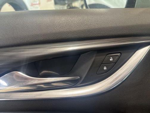 2023 Buick Enclave Essence FWD