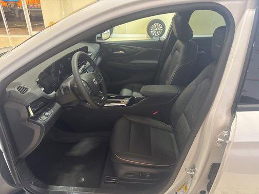 2026 Buick Envista Avenir FWD