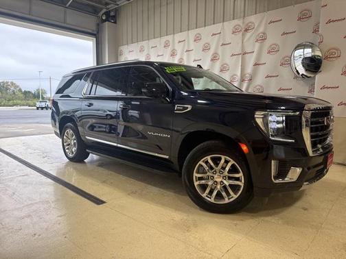 2024 GMC Yukon XL SLT