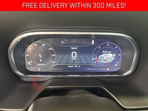 Sterling Metallic 2023 GMC Yukon 4WD AT4
