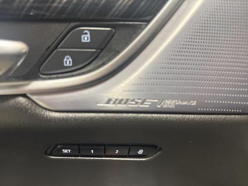 2025 Cadillac XT6 Premium Luxury AWD