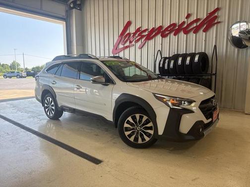 2024 Subaru Outback Touring XT