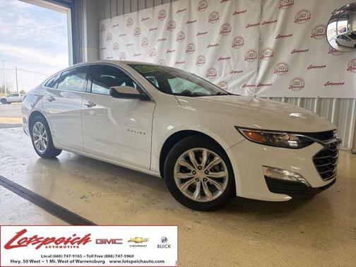 Summit White 2024 Chevrolet Malibu FWD 1LT