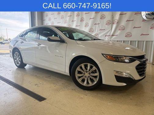 Summit White 2024 Chevrolet Malibu FWD 1LT