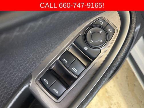 Summit White 2024 Chevrolet Malibu FWD 1LT