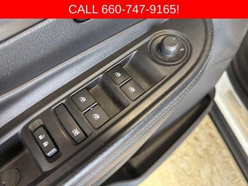Summit White 2019 Buick Encore Preferred