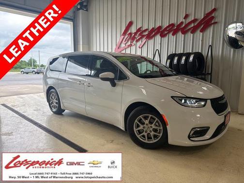 2023 Chrysler Pacifica Touring L