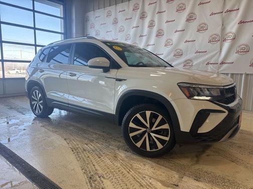 2022 Volkswagen Taos 1.5T SE