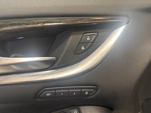 2021 Buick Enclave AWD Avenir