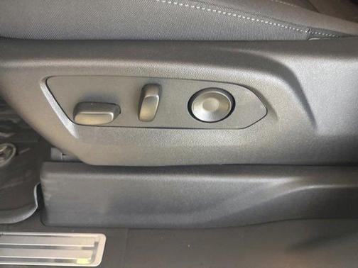 2026 GMC Sierra 2500 SLE