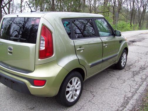 2012 Kia Soul +