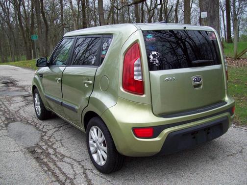 2012 Kia Soul +