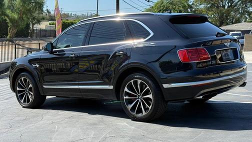 Black 2020 Bentley Bentayga V8