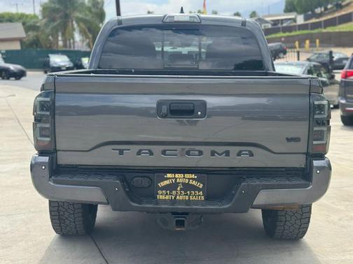 Magnetic Gray Metallic 2019 Toyota Tacoma TRD Sport
