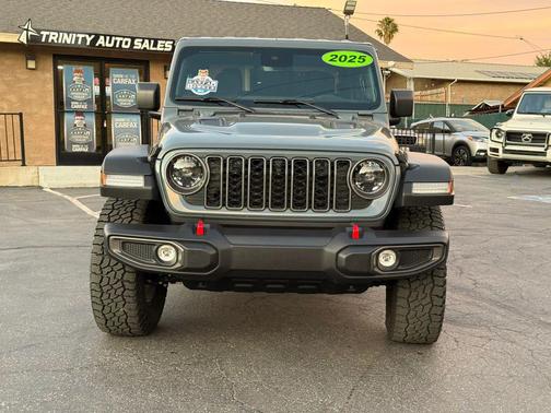 Anvil Clearcoat 2025 Jeep Gladiator Rubicon