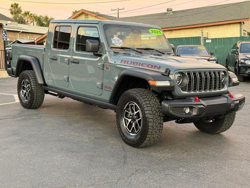 Anvil Clearcoat 2025 Jeep Gladiator Rubicon