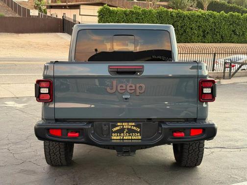 Anvil Clearcoat 2025 Jeep Gladiator Rubicon