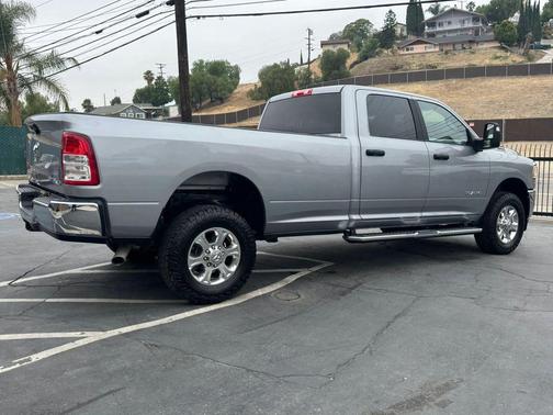 Billet Silver Metallic Clearcoat 2024 RAM 2500 Big Horn Crew Cab 4x4 8' Box