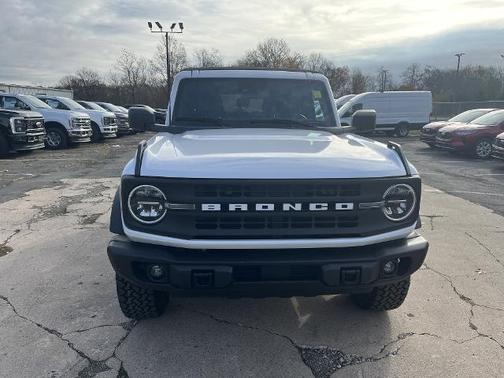 2023 Ford Bronco BLACK DIAMOND