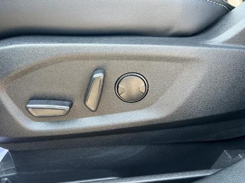 AGATE BLACK METALLIC 2023 Ford Edge SEL