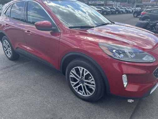 2022 Ford Escape SEL