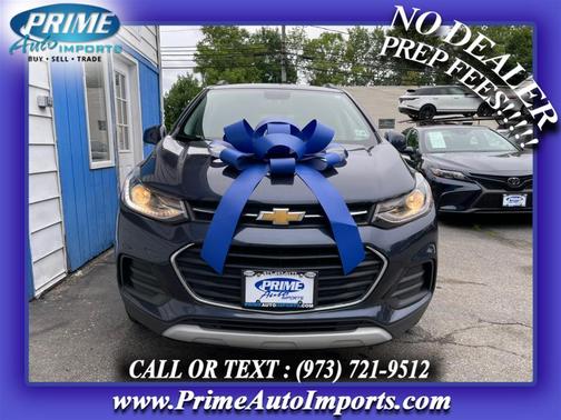 Photo 3 of 45 of 2019 Chevrolet Trax LT