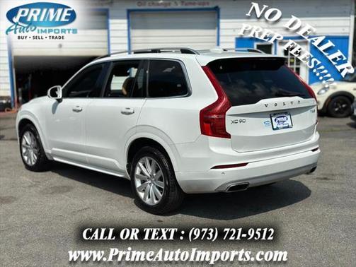 2018 Volvo XC90 T6 Momentum