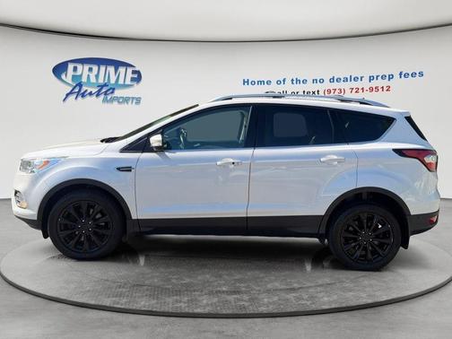 White Platinum Metallic Tri-Coat 2018 Ford Escape Titanium