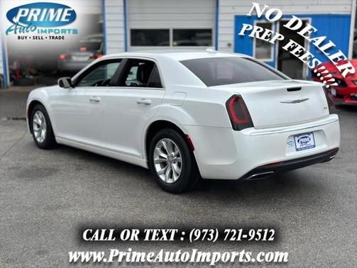 2015 Chrysler 300 Limited