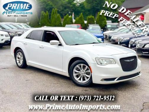 2015 Chrysler 300 Limited