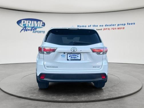 Blizzard Pearl 2015 Toyota Highlander XLE