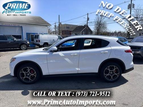 2018 Alfa Romeo Stelvio Base