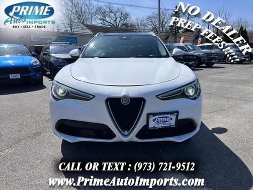 2018 Alfa Romeo Stelvio Base