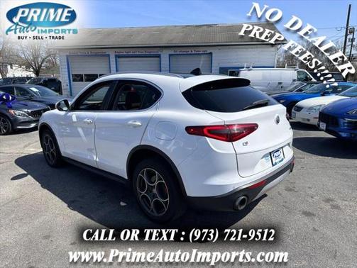 2018 Alfa Romeo Stelvio Base