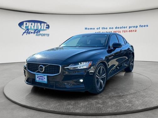 2019 Volvo S60 T6 R-Design