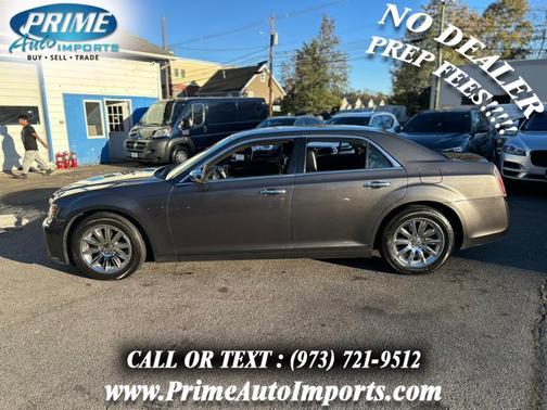 2013 Chrysler 300C Base