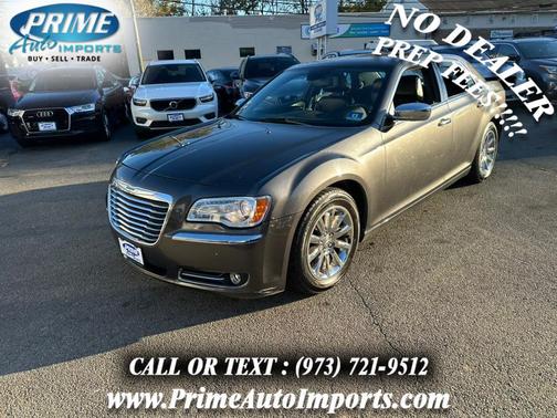 2013 Chrysler 300C Base